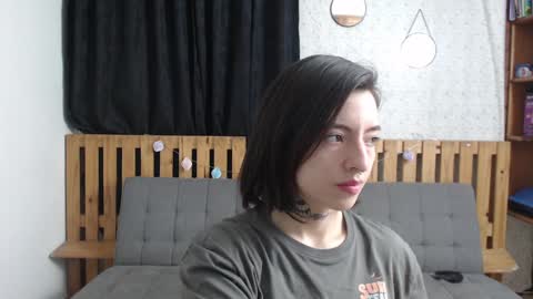 alicee_logan_ online show from December 23, 2:13 am