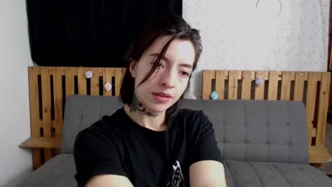 alicee_logan_ online show from December 30, 2:09 am