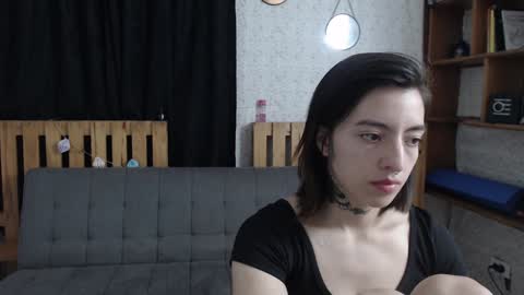 alicee_logan_ online show from January 10, 2:04 am