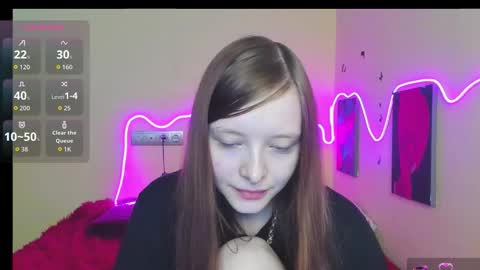 Snapshot of alicehariss chatting on September 10, 1:05 am Alie online show from September 10, 1:05 am