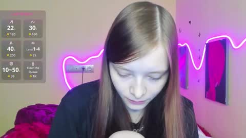 Snapshot of alicehariss chatting on September 14, 1:05 am Alie online show from September 14, 1:05 am