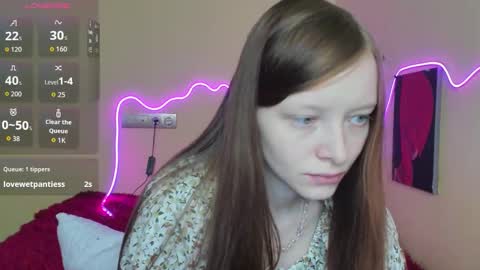 Snapshot of alicehariss chatting on October 11, 1:27 am Alie online show from October 11, 1:27 am