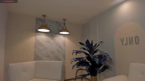 Alice online show from April 18, 11:58 am