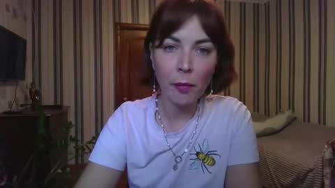 Snapshot of alicehoney_ chatting on November 13, 3:11 pm alicehoney_ online show from November 13, 3:11 pm