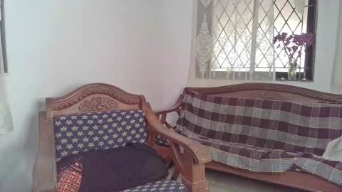 Snapshot of alicehoney_ chatting on February 16, 7:15 am alicehoney_ online show from February 16, 7:15 am