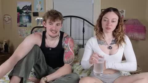 AliceInAceland online show from October 10, 6:40 pm