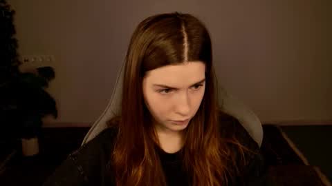 Alice online show from December 20, 5:14 am