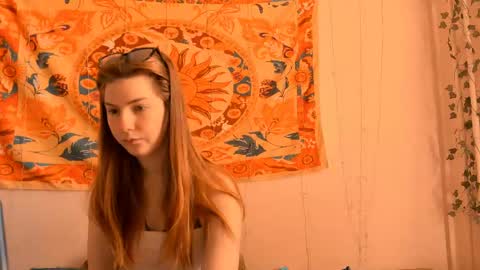 Alice online show from April 22, 5:10 am