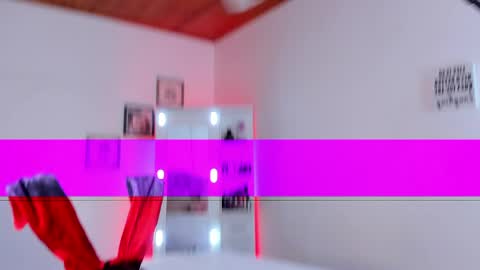 Snapshot of alicekiing_ chatting on May 22, 3:02 am ALICEKIING online show from May 22, 3:02 am