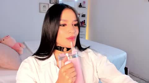 Snapshot of alicekiing_ chatting on May 29, 3:48 am ALICEKIING online show from May 29, 3:48 am