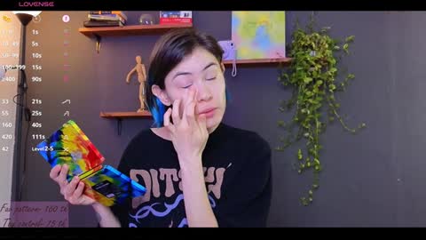 Snapshot of alicekit chatting on February 1, 8:58 pm Alice vacation online show from February 1, 8:58 pm