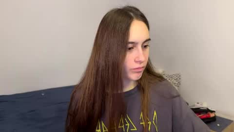 alicekollt online show from April 19, 9:28 pm