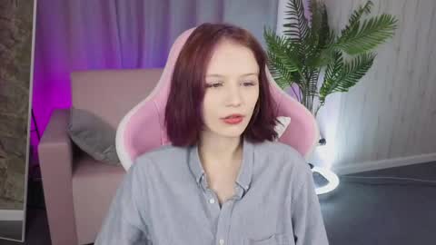 Snapshot of alicekruze chatting on June 1, 1:18 am alicekruze online show from June 1, 1:18 am
