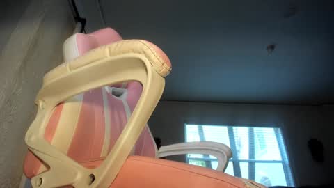 Snapshot of alicelighthouse chatting on January 12, 9:08 pm Alice Lighthouse online show from January 12, 9:08 pm