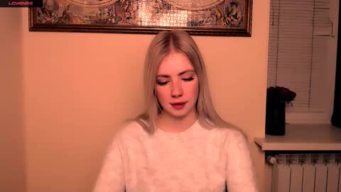 Alice online show from October 19, 10:16 am