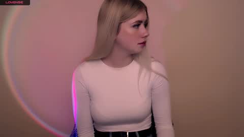 Alice online show from November 13, 7:51 am