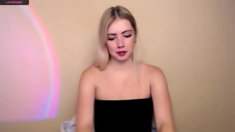 Alice online show from November 20, 9:20 am