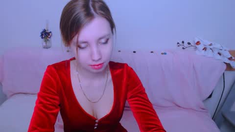 Alice online show from April 21, 10:43 am