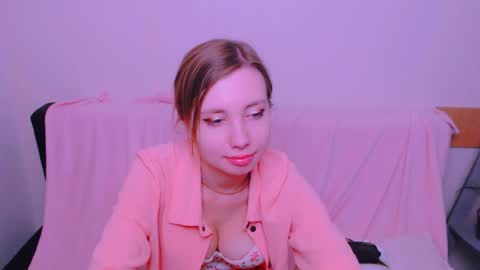 Alice online show from June 5, 11:05 am