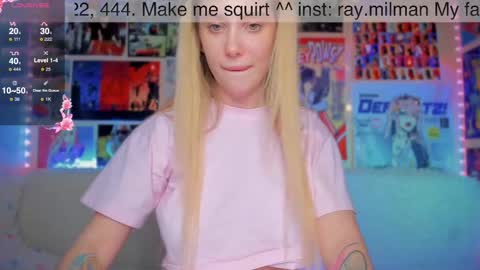 Snapshot of alicemilman chatting on February 8, 12:28 pm Alice online show from February 8, 12:28 pm