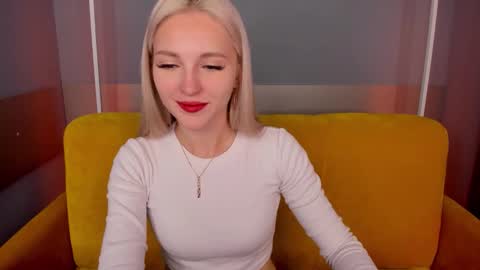 Snapshot of alicemonro chatting on September 15, 8:58 am alicemonro online show from September 15, 8:58 am