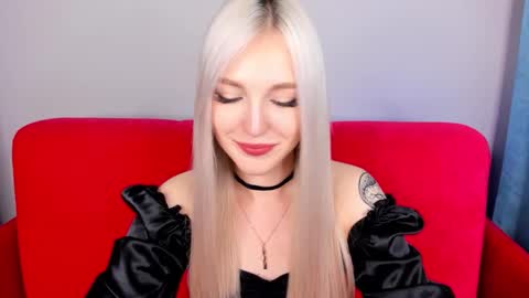 Snapshot of alicemonro chatting on September 27, 9:14 am alicemonro online show from September 27, 9:14 am