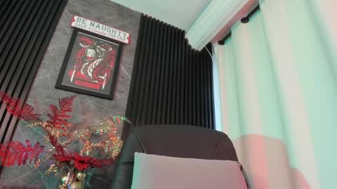 ALICE  online show from December 23, 9:18 pm