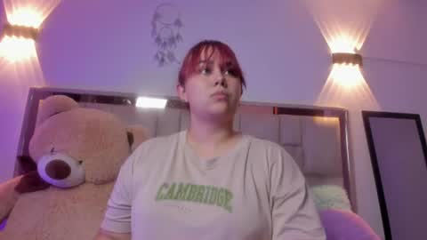 Snapshot of alicescoot_ chatting on June 9, 6:52 pm alicescoot_ online show from June 9, 6:52 pm