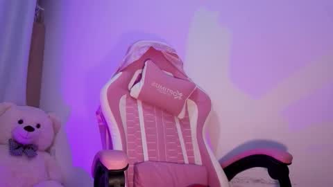 alice online show from December 1, 2:38 am