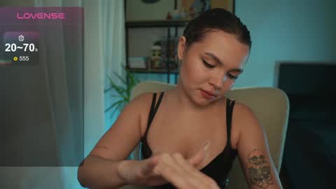 Alice online show from December 7, 11:34 pm