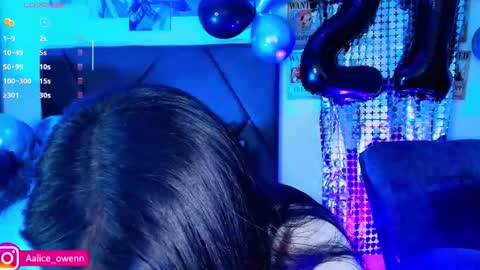 Alice online show from February 3, 9:09 pm