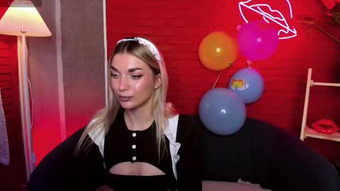 Alice online show from September 29, 3:39 pm