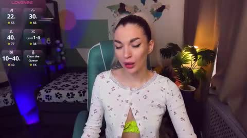 Alice online show from October 6, 10:34 am