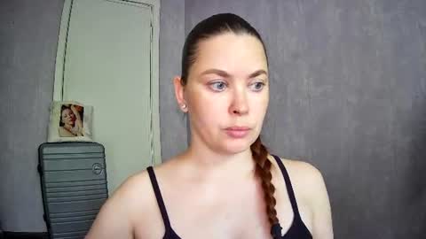 Snapshot of alicexfresh chatting on June 21, 11:57 am AlicexFresh online show from June 21, 11:57 am