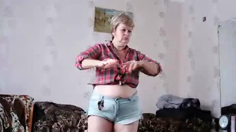 Alicexmistress online show from October 23, 8:13 am