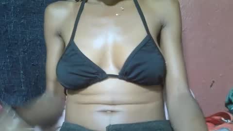 alicia253177 online show from February 7, 7:50 am