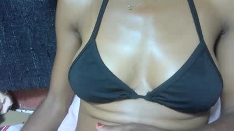 alicia253177 online show from February 8, 9:03 am