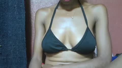 alicia253177 online show from February 14, 6:56 am