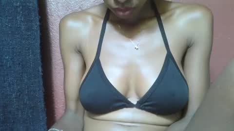 alicia253177 online show from February 14, 1:18 pm