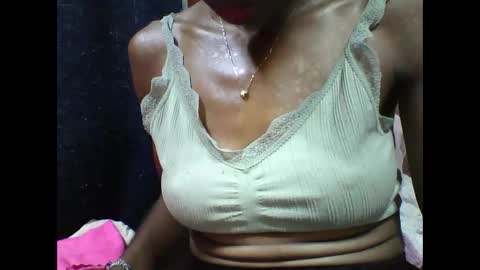 alicia253177 online show from September 16, 2:56 am