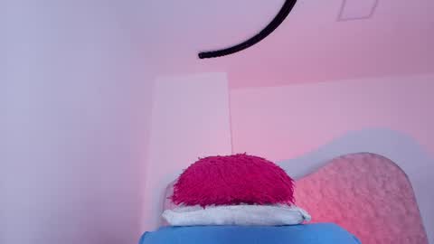 Snapshot of alicia_kyse chatting on July 9, 3:10 am Alicia Kyse online show from July 9, 3:10 am