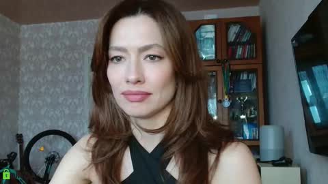 Alicia online show from March 22, 1:14 pm