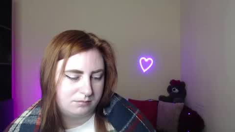 Alicia online show from April 24, 7:11 am