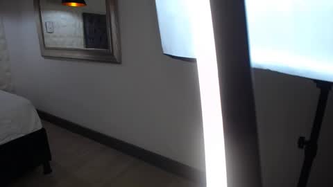 Snapshot of alicia_wonder_dl chatting on February 21, 11:55 am Ali online show from February 21, 11:55 am