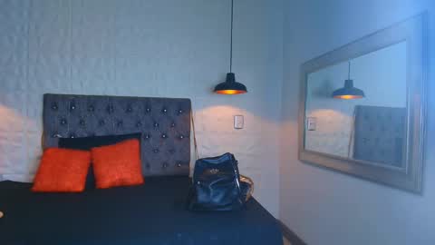 Snapshot of alicia_wonder_dl chatting on November 24, 11:54 am Ali online show from November 24, 11:54 am