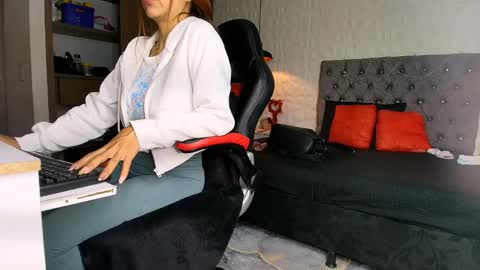 Ali online show from April 18, 12:09 pm