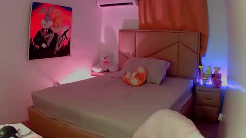 aliciabiden online show from January 12, 10:12 am