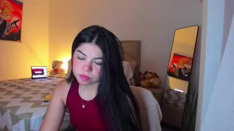 Snapshot of aliciabiden chatting on December 21, 4:52 am aliciabiden online show from December 21, 4:52 am