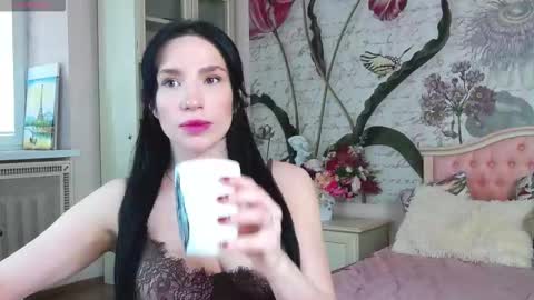 Veronica online show from February 23, 12:35 pm