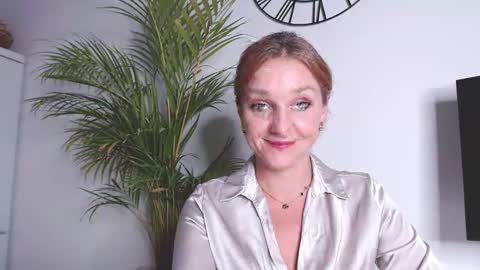 Alicia online show from October 27, 4:11 pm